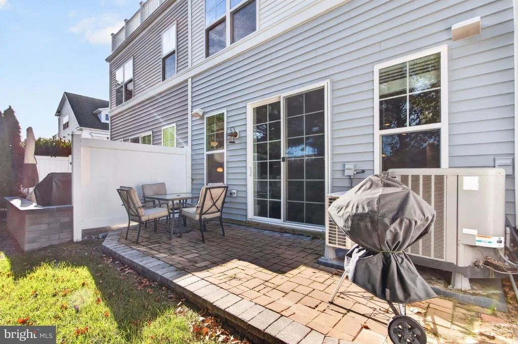 Photo of Unit D2 at 29104 STRIPER HARBOR