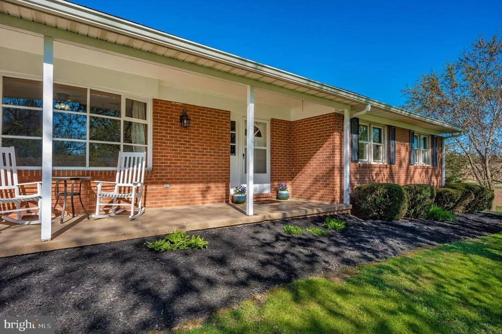 Photo of 10360 OAK HILL ROAD