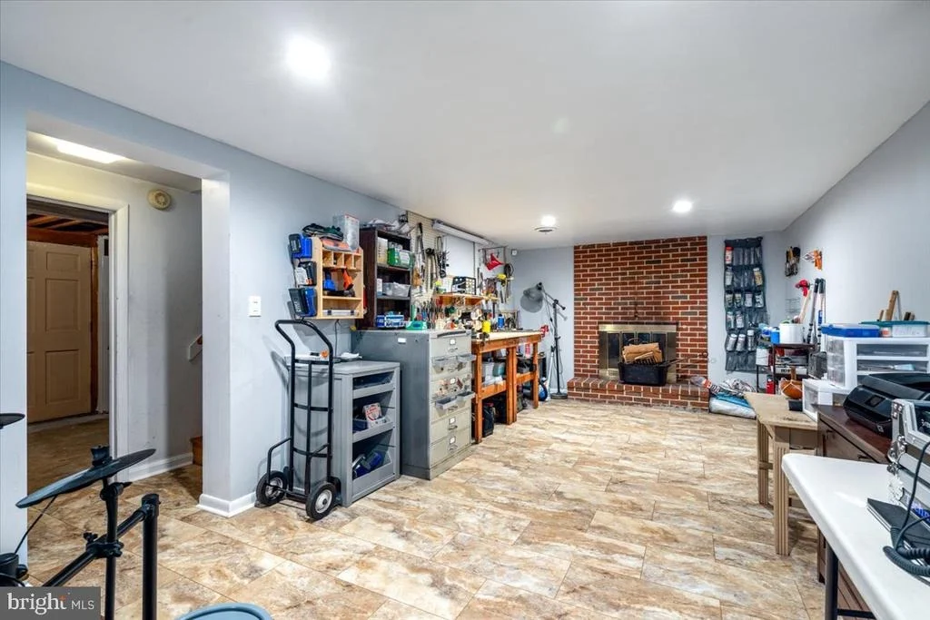 Photo of 8002 SUNNYBROOK COURT