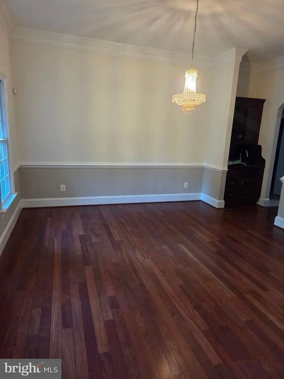 Photo of 6405 CHEW ROAD