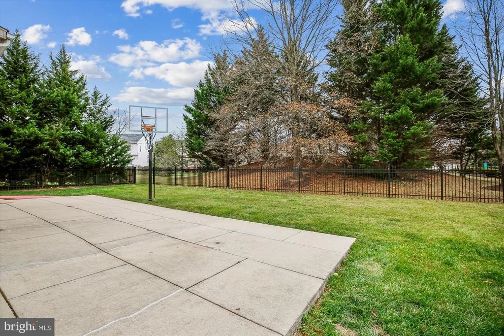 Photo of 14212 SCHAEFFER ROAD