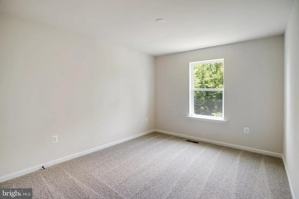 Photo of 35606 PINE NEEDLE LANE
