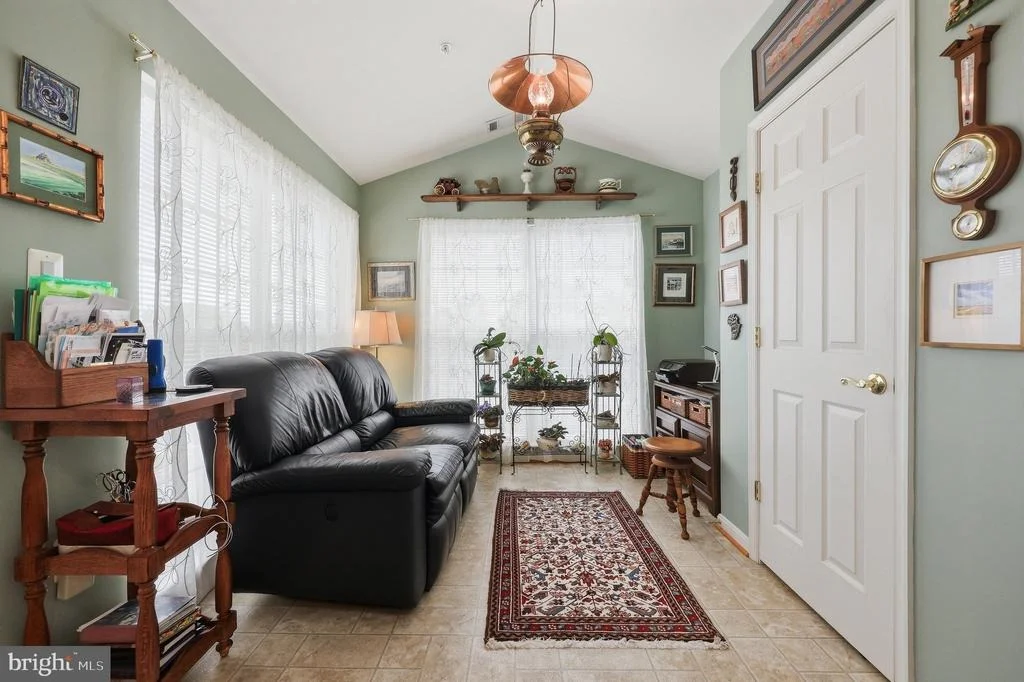 Photo of Unit 3A at 2501 COLERIDGE DRIVE