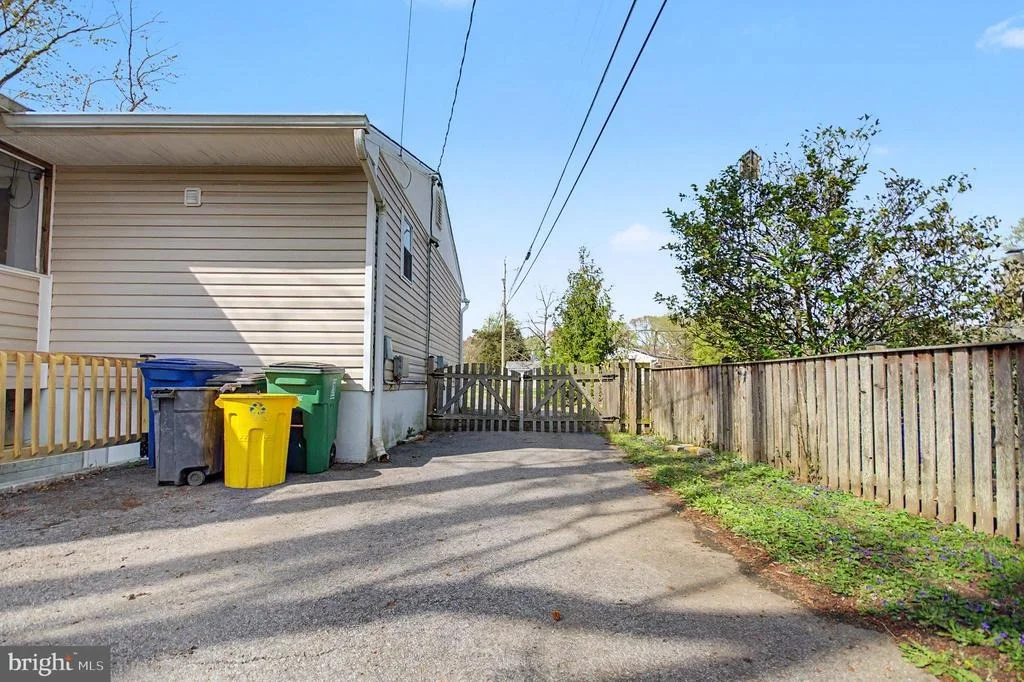 Photo of 99 SUMMERFIELD DRIVE