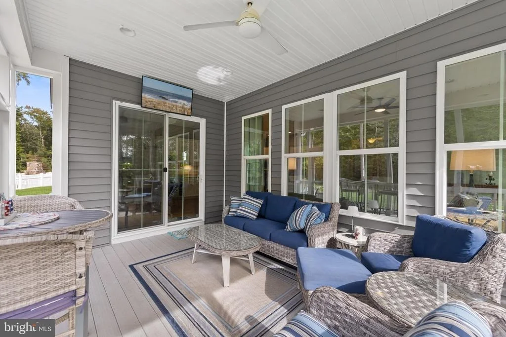 Photo of 39033 CROWS NEST LANE