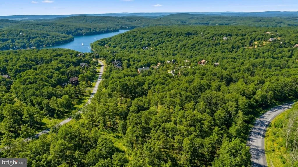 Photo of 94 MOUNTAINTOP ROAD