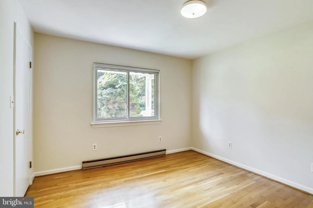 Photo of 2117 DRURY ROAD