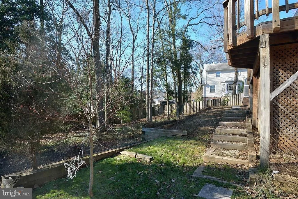 Photo of 8002 GARLOT DRIVE