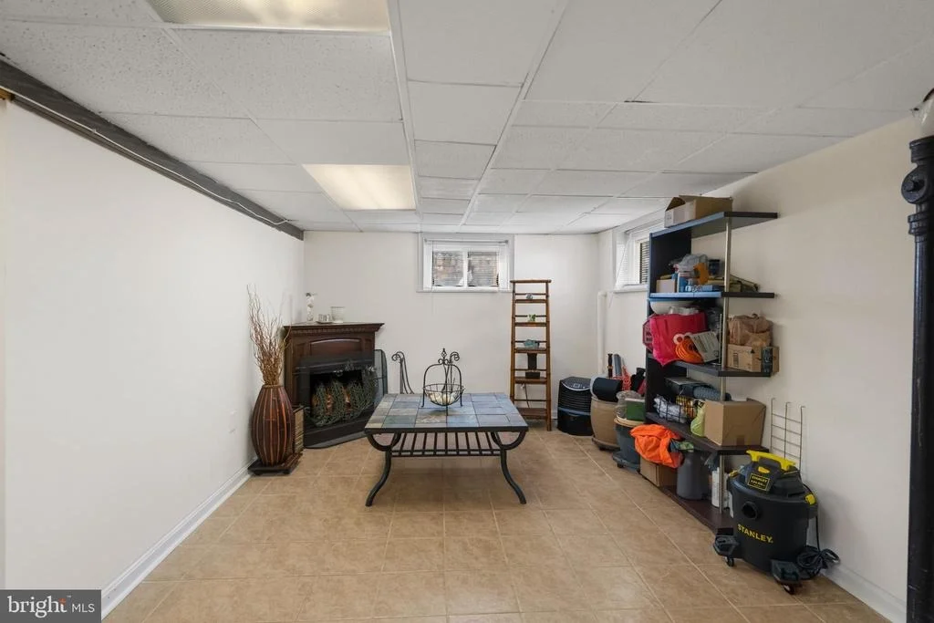 Photo of 1143 44TH PLACE SE