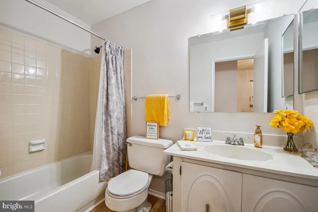 Photo of Unit 153E at 3500 FOREST EDGE DRIVE