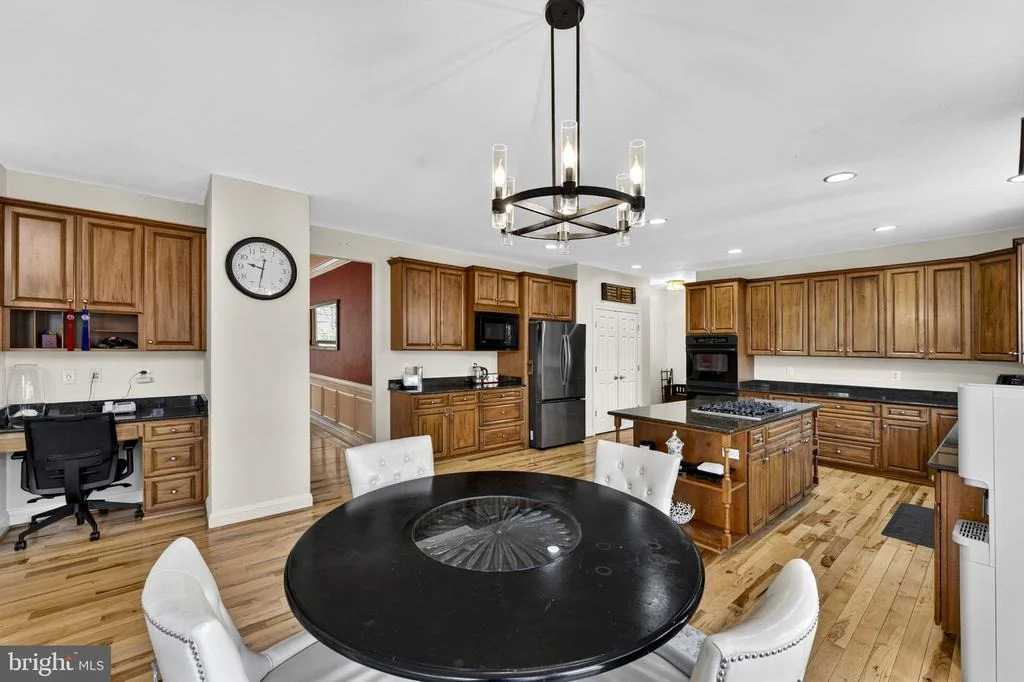 Photo of 42758 GLENSIDE DRIVE