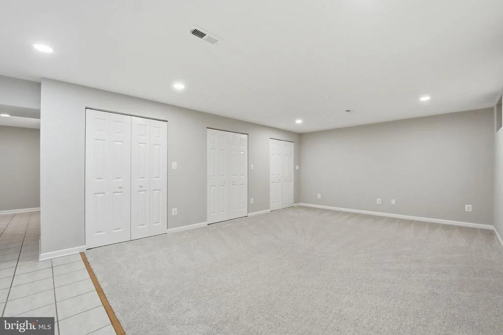 Photo of 9532 CLEMATIS STREET
