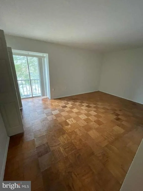 Photo of Unit 106 at 11158 OAK LEAF DRIVE
