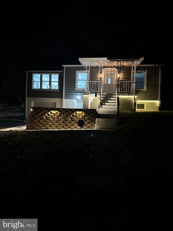 Photo of 4103 MAPLE