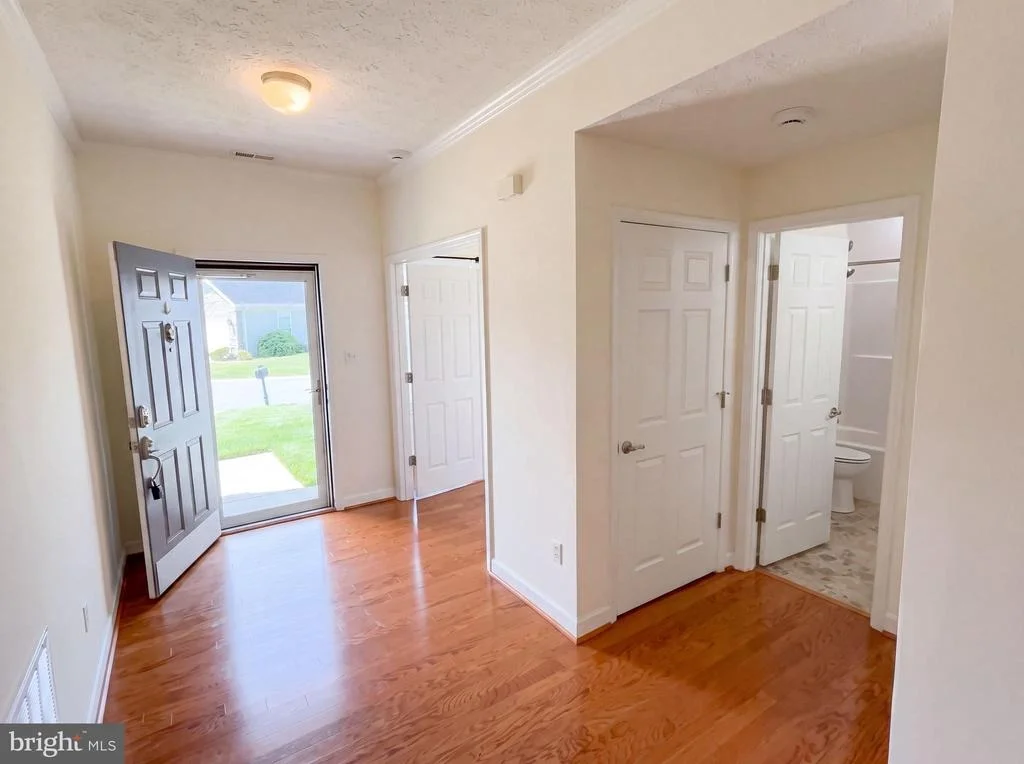 Photo of 9283 TOURNAMENT DRIVE