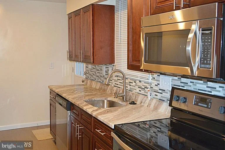 Photo of 5239 SANDS ROAD