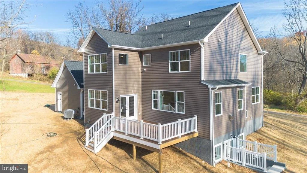Photo of 5417 REEDER LANE