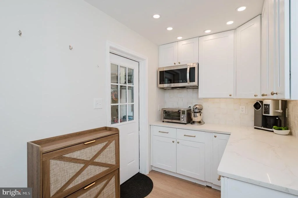 Photo of 2056 CHAPEL ROAD