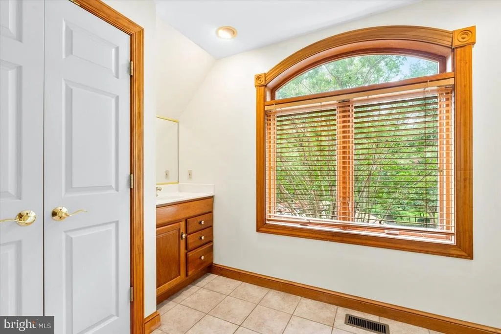 Photo of 5948 WHITE FLINT DRIVE