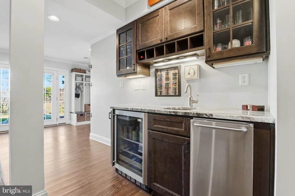 Photo of 214 PROVIDENCE ROAD