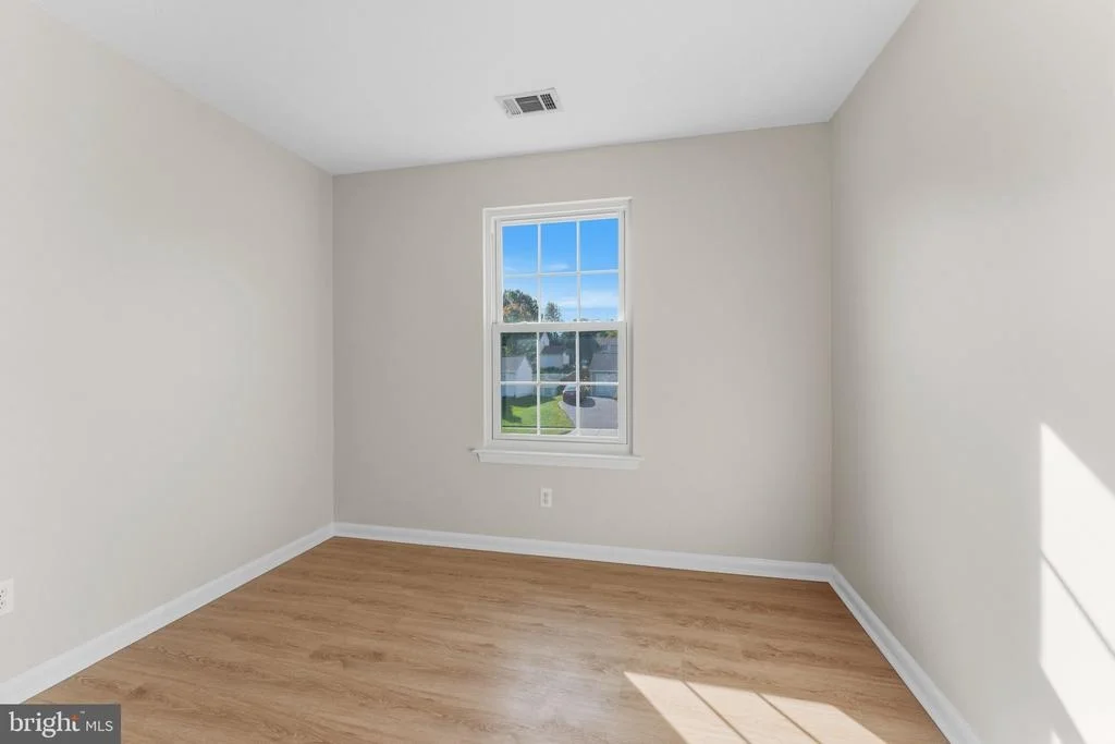 Photo of 1465 KINGSTREAM DRIVE