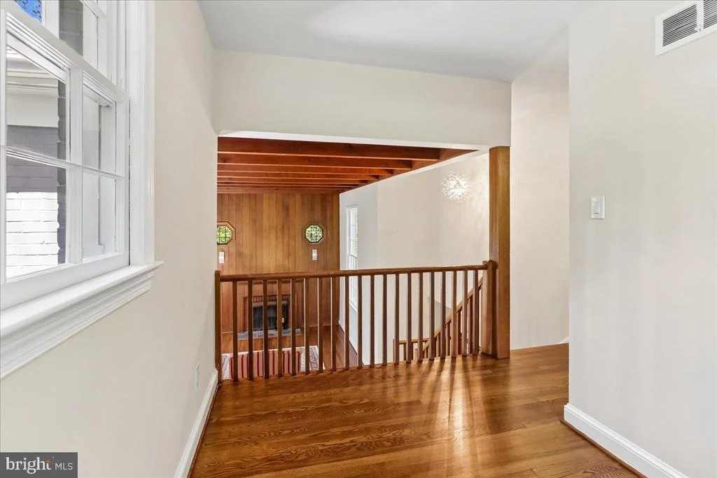 Photo of 12811 LACY DRIVE
