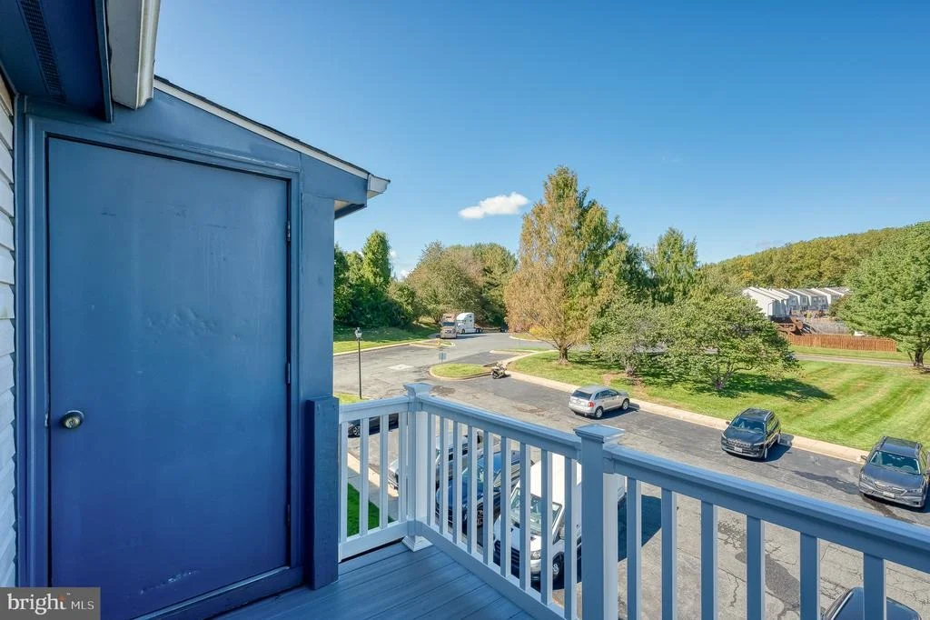 Photo of Unit 207J at 207 OAK LEAF CIRCLE