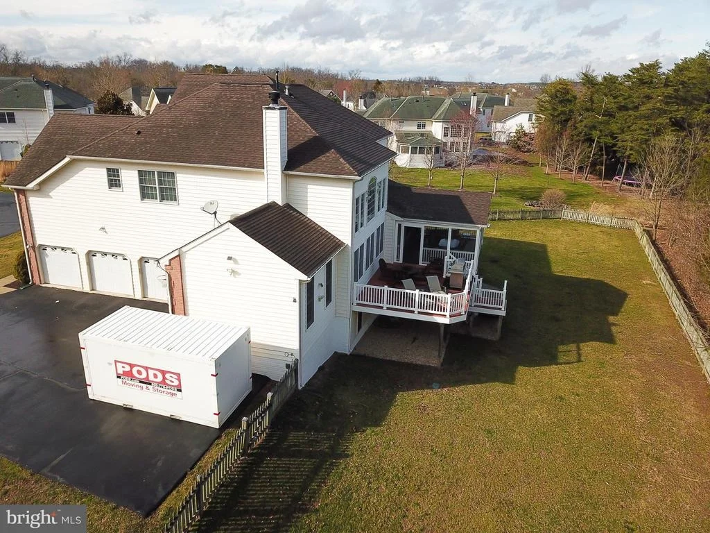 Photo of 42764 JONQUIL LANE