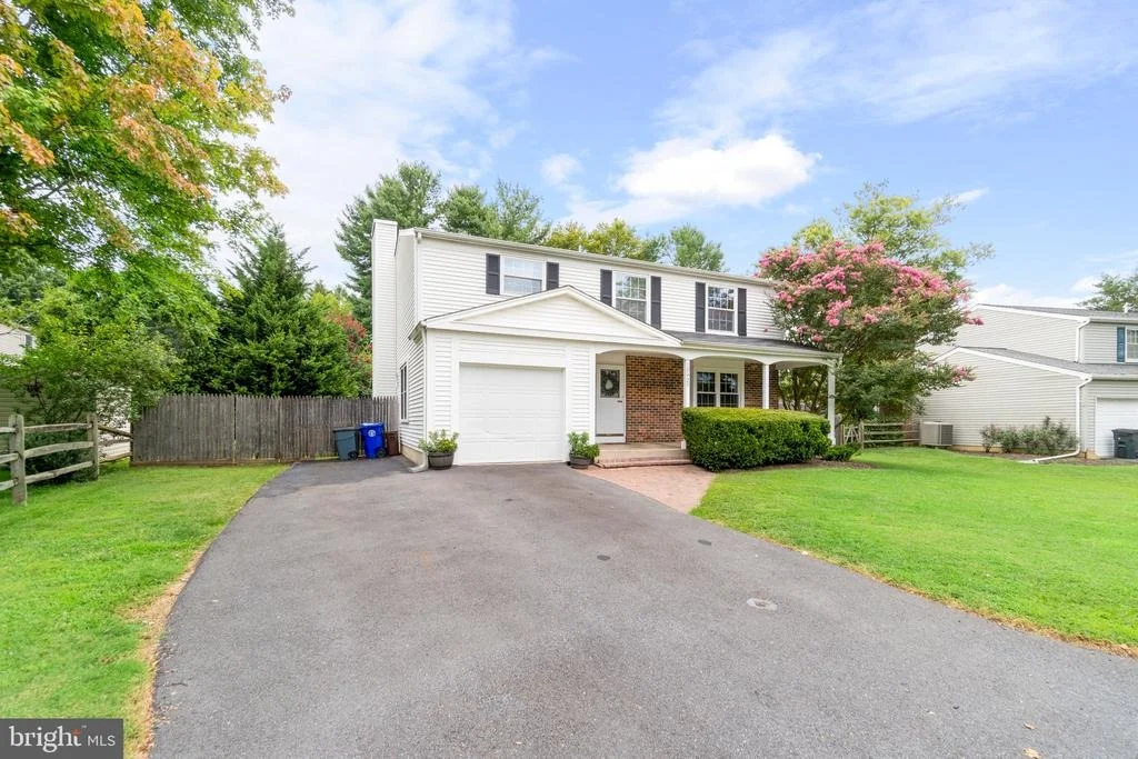 Photo of 17929 DANUBE LANE