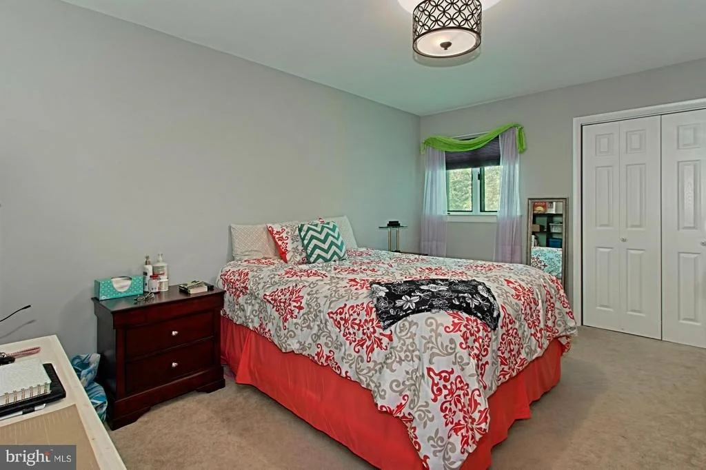 Photo of 8714 CENTER ROAD