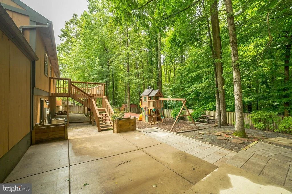 Photo of 7908 HILL STREAM COURT