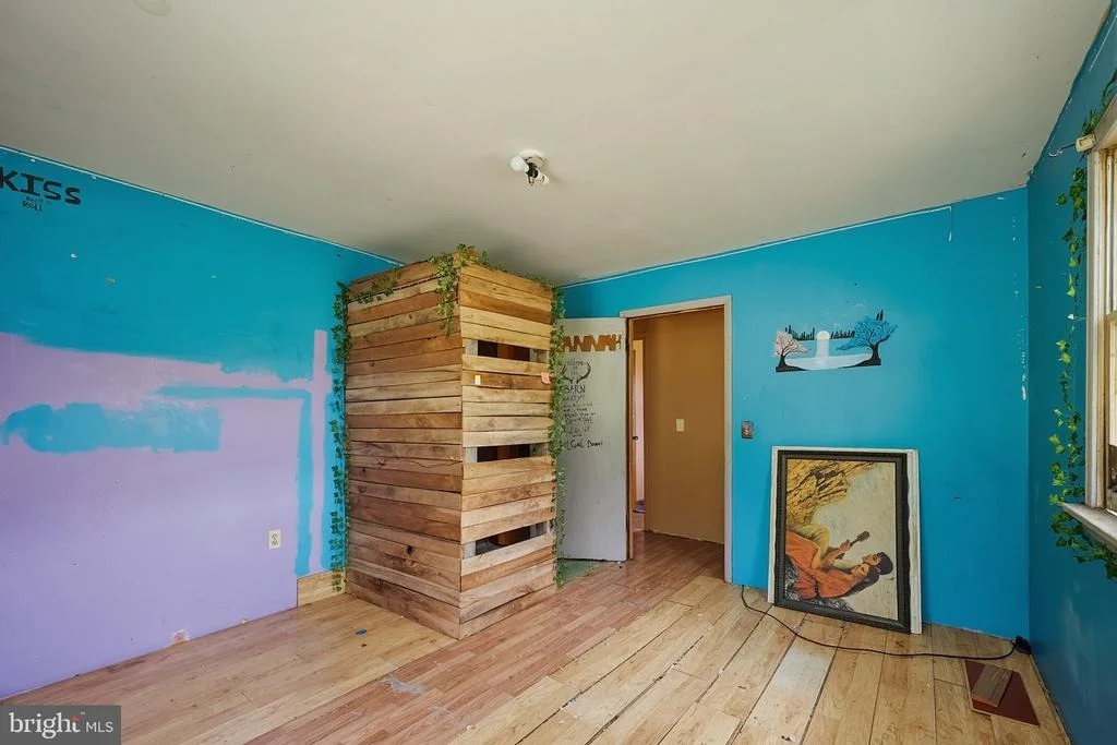 Photo of 828 LEE ROAD