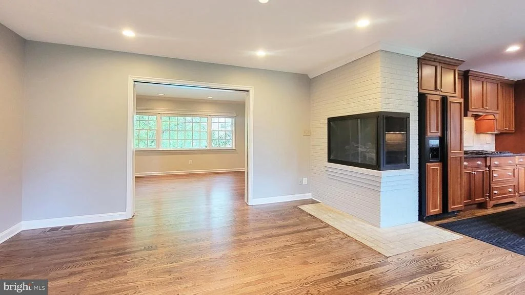 Photo of 6305 STONEHAM LANE