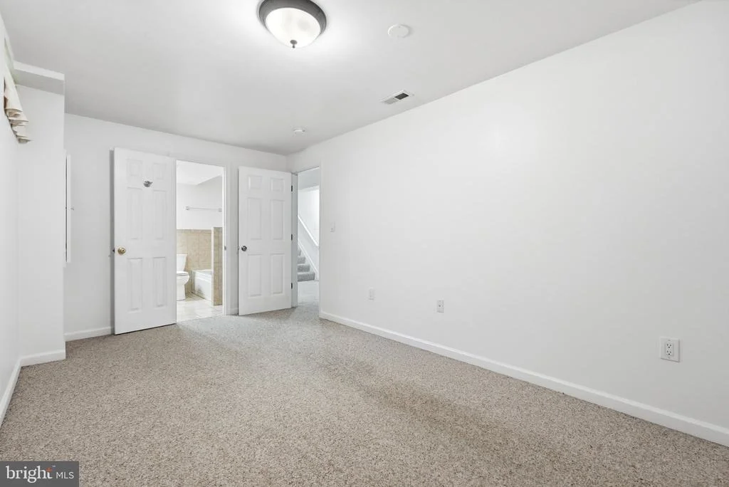Photo of 18007 SILVER LEAF DRIVE