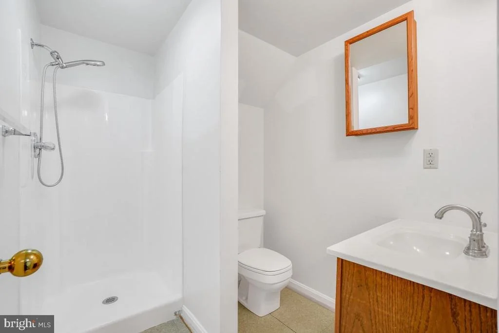 Photo of 14652 WOONSOCKETT DRIVE