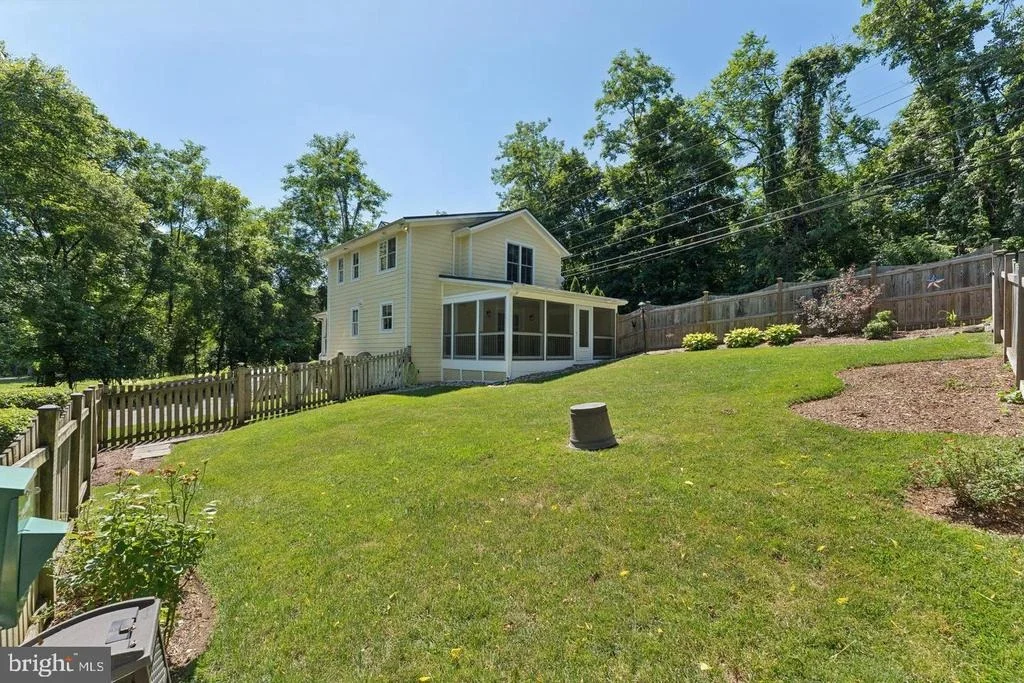Photo of 18280 CLAYTON HALL ROAD