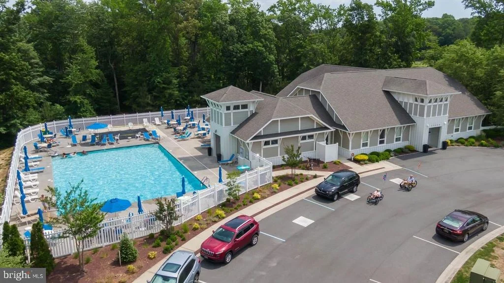 Photo of 34438 SPRING BROOK AVENUE