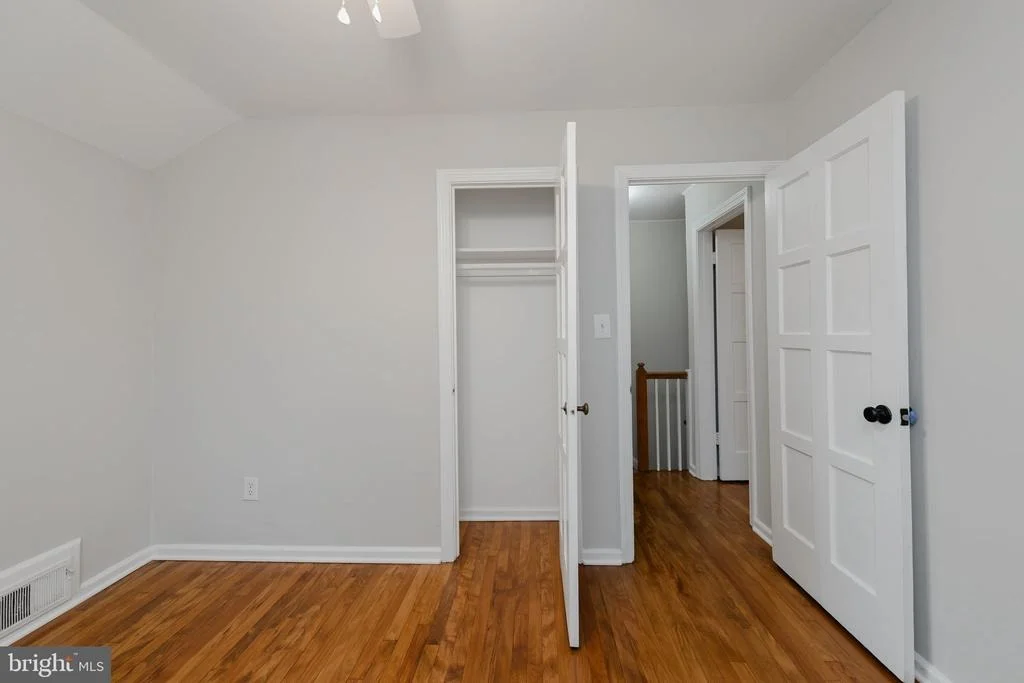 Photo of 5933 WILLIAMSBURG ROAD