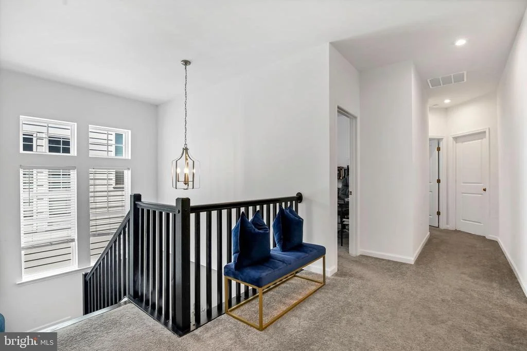 Photo of 18110 MOSS GARDEN ROAD