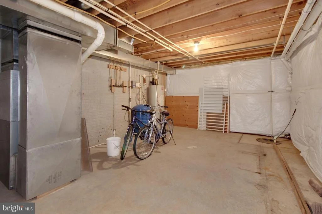 Photo of 1105 THOMPSON WAY