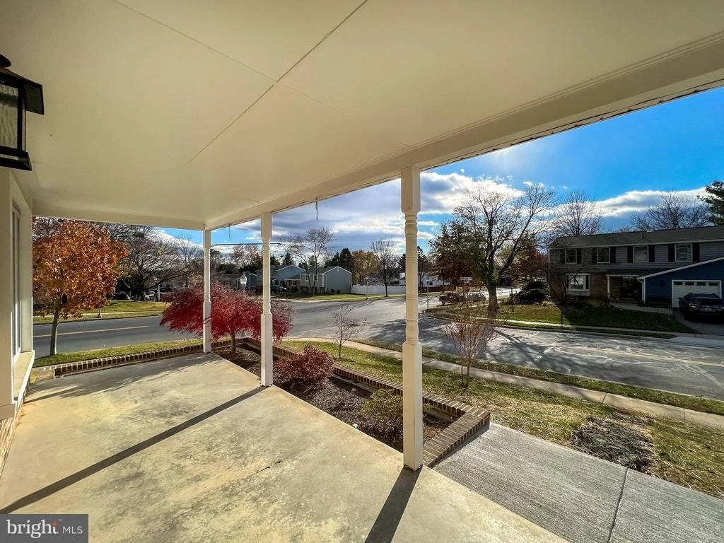 Photo of 1800 LAWNVIEW DRIVE