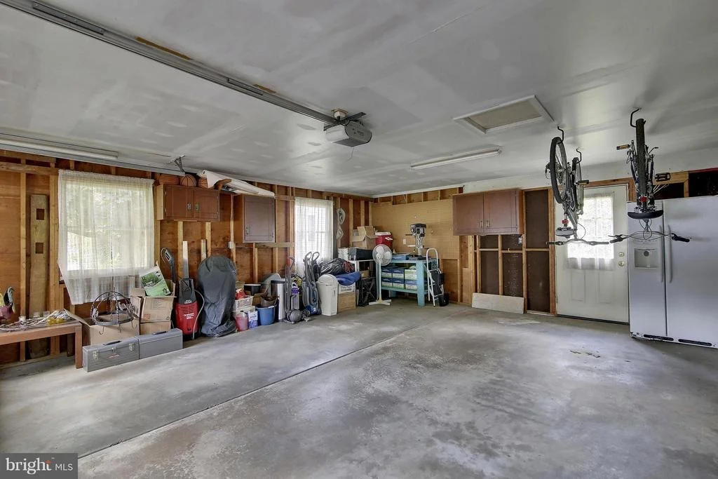 Photo of 8235 GLENDALE DRIVE