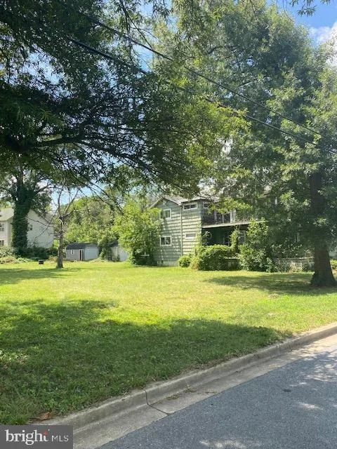 Photo of 4801 LONGFELLOW STREET