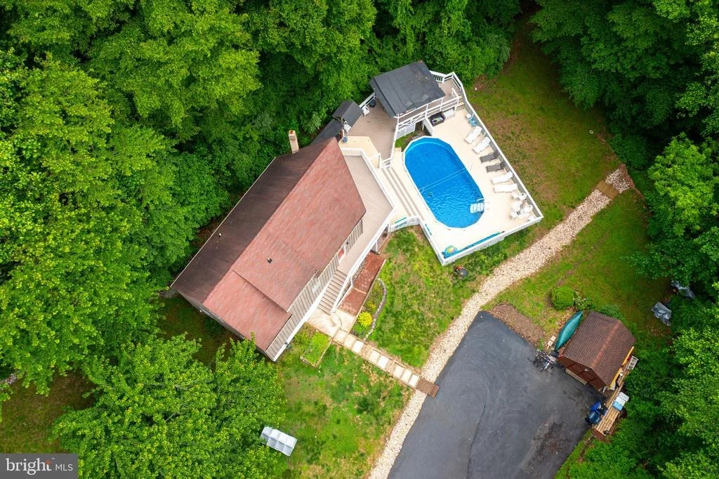 Photo of 44 ALGONQUIN DRIVE