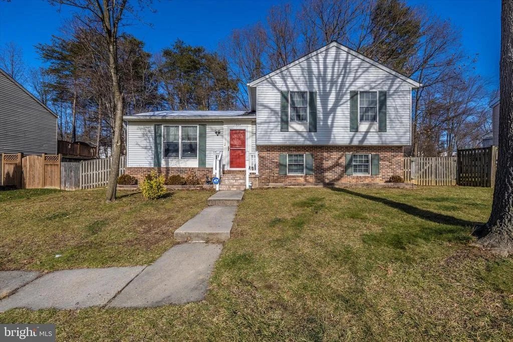 Photo of 1304 SOMERSET ROAD
