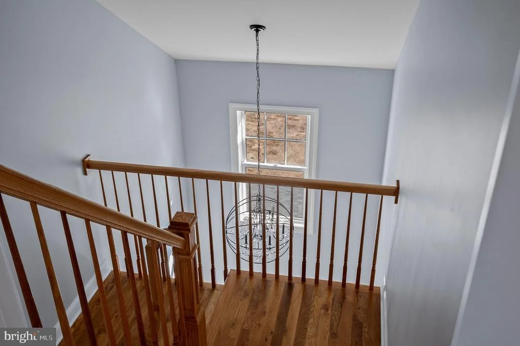 Photo of 212 INGLESIDE AVENUE