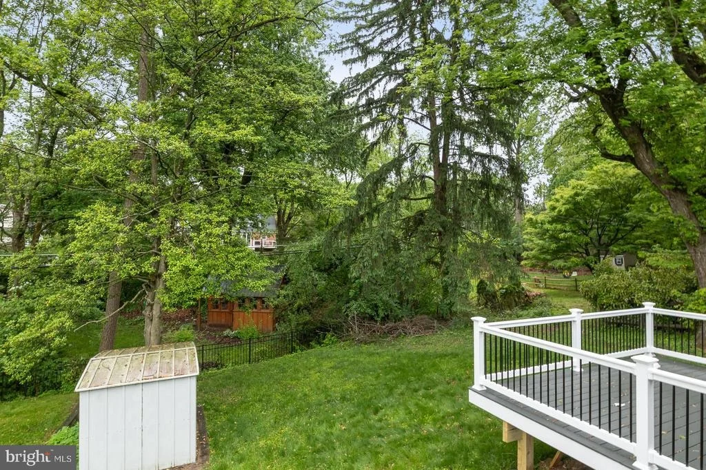 Photo of 536 BROOK ROAD