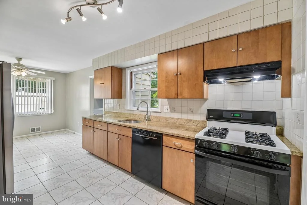 Photo of 8839 TUCKERMAN LANE