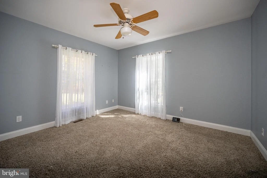 Photo of 32 HAZELHURST LANE