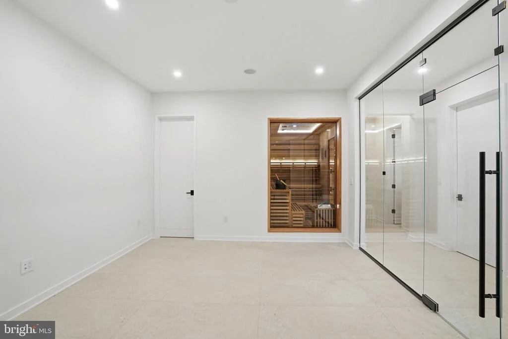 Photo of 7103 WESTBURY ROAD